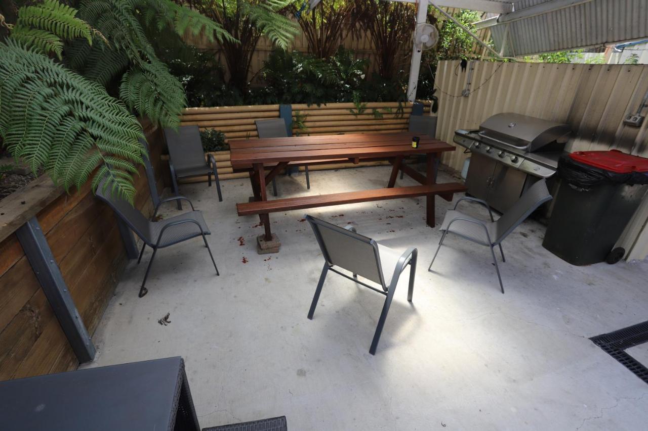 Kallangur Motel מראה חיצוני תמונה